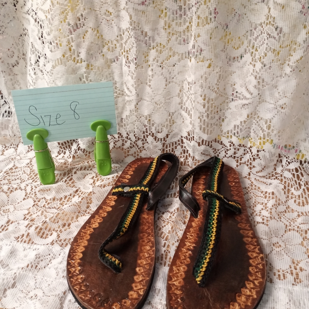 Sandles